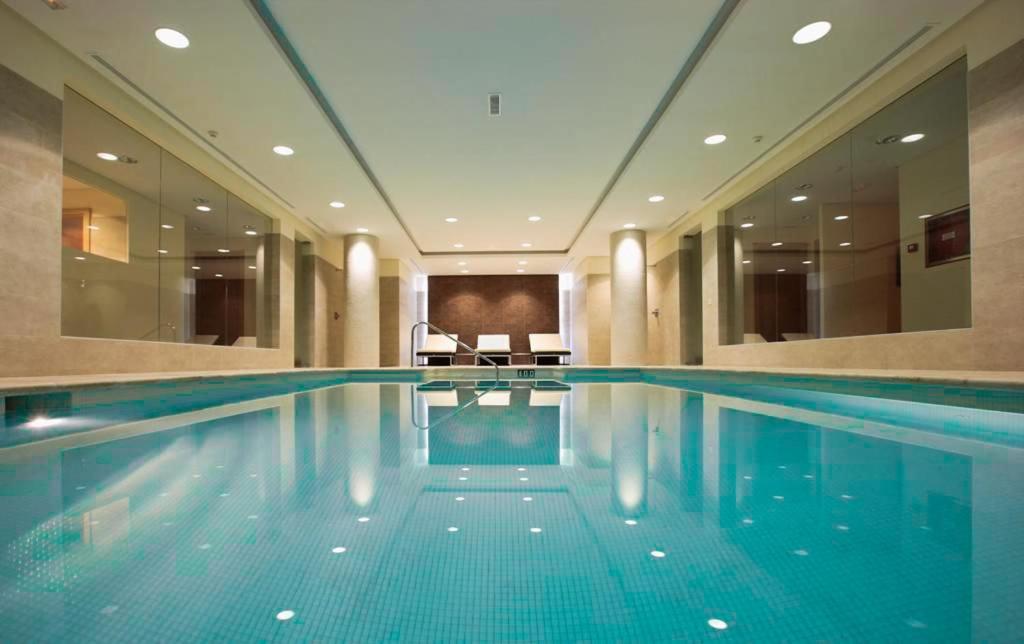 Luxury Spa Resort Marbella 2 Bedroom Sauna Gym Pools Jacuzzi 외부 사진