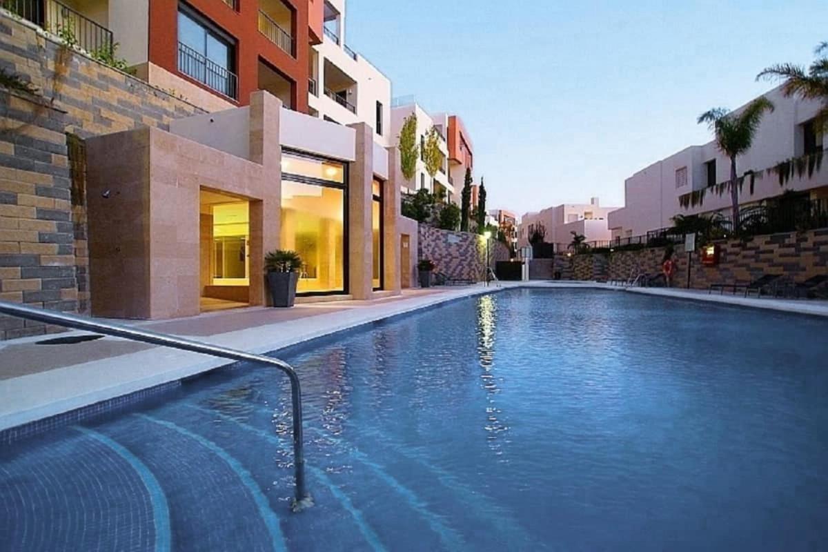 Luxury Spa Resort Marbella 2 Bedroom Sauna Gym Pools Jacuzzi 외부 사진